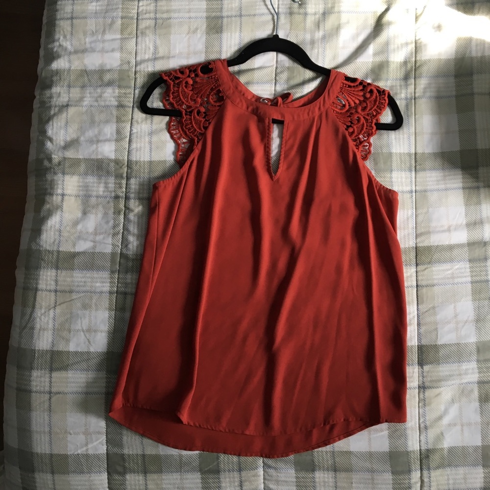 Express • Lace Sleeve Blouse